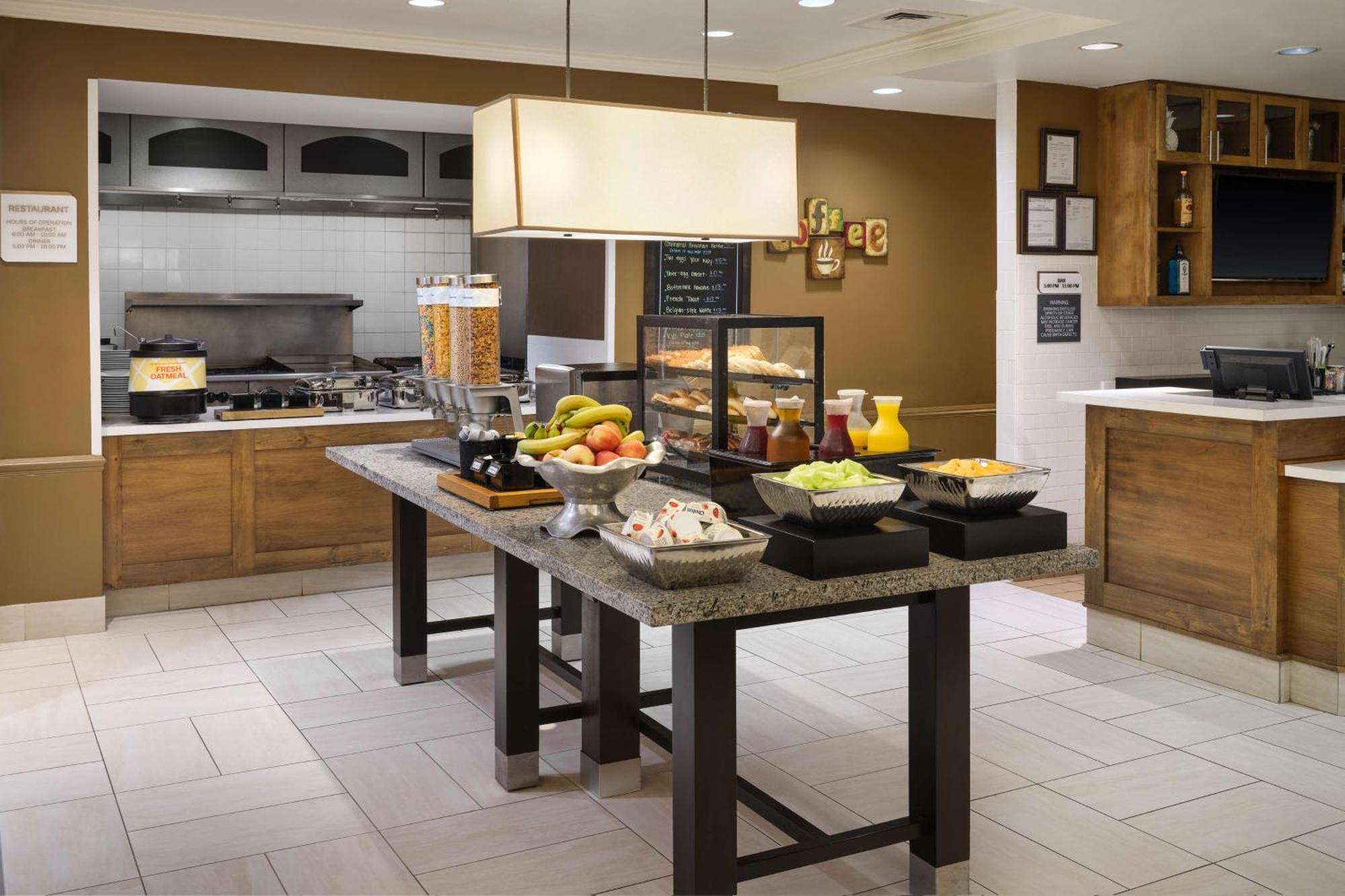 Hilton Garden Inn Houston/Bush Intercontinental Airport מראה חיצוני תמונה